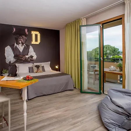 Dory Apartment *